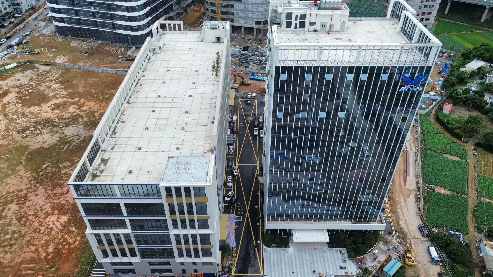 我司于2025年9月27日喬遷至自建展榮高新智能產(chǎn)業(yè)園